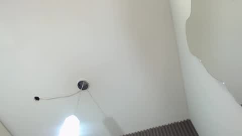 NALAROY online show from February 19, 8:33 am