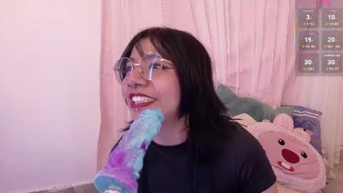 Snapshot of nami_usagi chatting on June 11, 6:06 pm nami_usagi online show from June 11, 6:06 pm