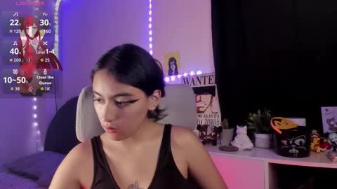 nami_white online show from October 23, 5:40 am