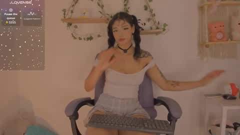 N A M I    -   OF  namibergmant online show from November 29, 10:57 pm