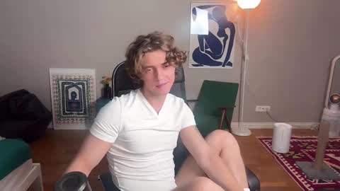 Georges online show from January 17, 7:49 pm