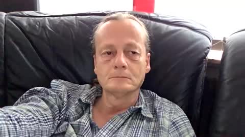 namorreyeb online show from May 14, 1:51 pm
