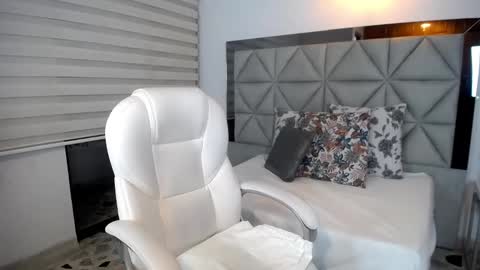 Nana levy online show from December 22, 4:17 am