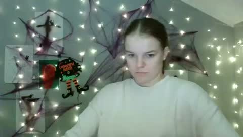 Nana online show from October 8, 6:11 am