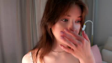 Kiana online show from June 2, 7:10 am
