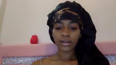 Snapshot of nanaonn chatting on May 2, 7:52 pm nanaonn online show from May 2, 7:52 pm