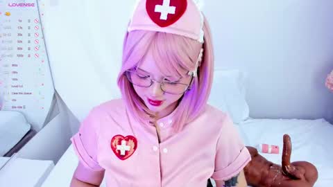 NanaOsaky online show from February 10, 3:32 pm