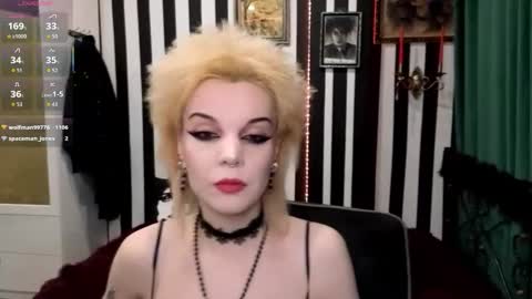 Nancy online show from October 26, 9:42 pm