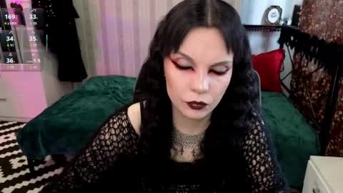 Nancy online show from May 29, 7:06 am