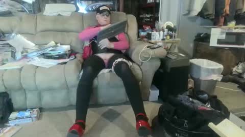 nancyboy_1 online show from March 3, 8:04 pm