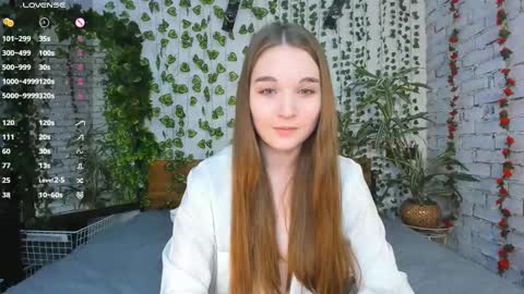 Snapshot of nancycaseys chatting on February 13, 7:03 am Luna online show from February 13, 7:03 am