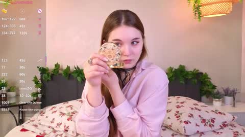 Snapshot of nancycaseys chatting on November 16, 5:13 am Luna online show from November 16, 5:13 am