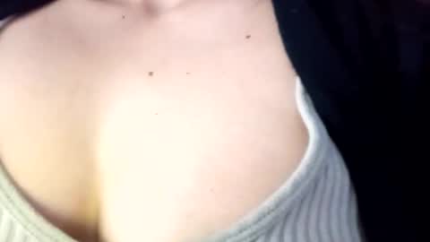 nancyybonita online show from March 4, 12:05 am