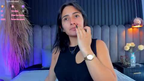 Nanda online show from April 19, 11:29 pm