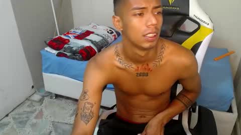 nando_col online show from November 7, 11:10 am