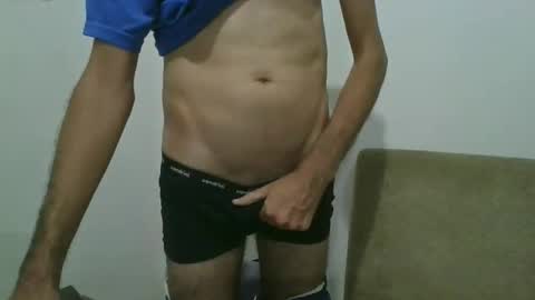 Snapshot of nandolopes2891 chatting on May 6, 1:14 am nandolopes2891 online show from May 6, 1:14 am