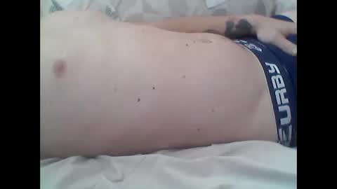 nandoraise1990 online show from April 19, 1:32 pm