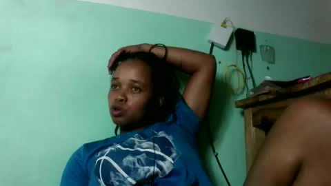 nandrianina416143 online show from February 16, 4:14 pm