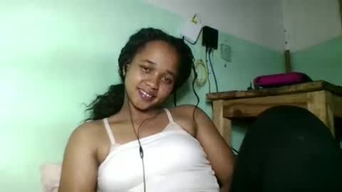 nandrianina416143 online show from March 13, 5:03 am