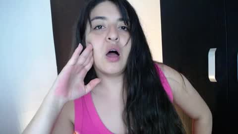 Snapshot of nani_gutierrez chatting on March 10, 9:18 pm Nani online show from March 10, 9:18 pm