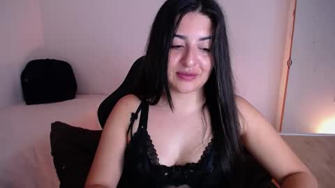 Snapshot of nani_gutierrez chatting on May 21, 8:49 pm Nani online show from May 21, 8:49 pm