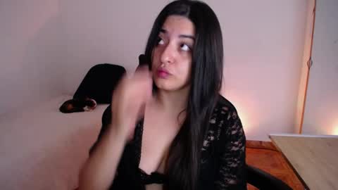 Snapshot of nani_gutierrez chatting on May 23, 4:44 pm Nani online show from May 23, 4:44 pm