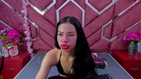 nanis james21 online show from October 26, 3:23 am