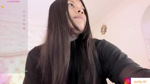 Snapshot of nanit_l chatting on February 16, 8:22 pm anna online show from February 16, 8:22 pm