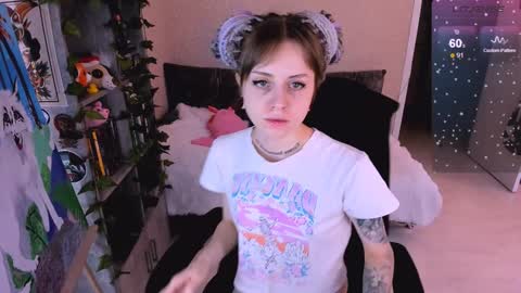 Monday-Friday 12-4 AM and 6-9 AM New York time online show from December 22, 9:11 am