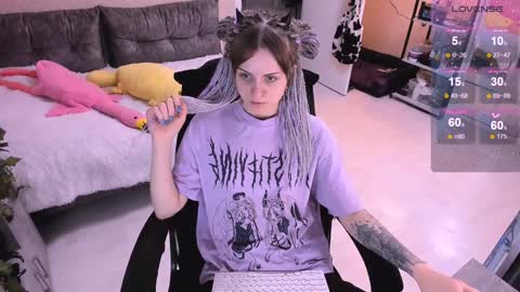 Monday-Friday 12-4 AM and 6-9 AM New York time online show from December 30, 11:59 am