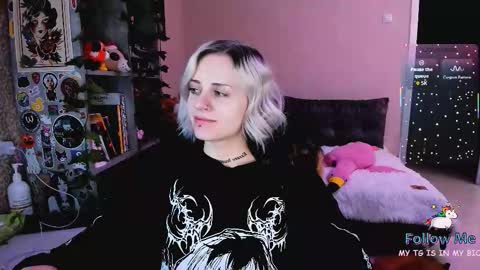 Monday-Friday 12-4 AM and 6-9 AM New York time online show from December 19, 9:11 pm