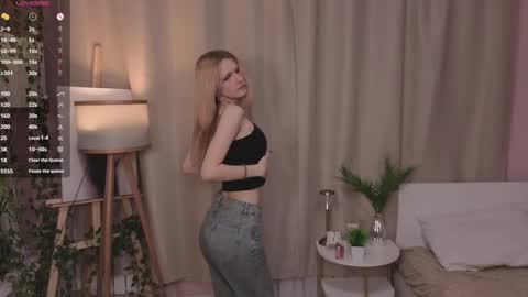 nannetteterrill online show from April 15, 6:31 am