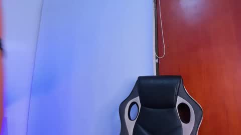 nanny18hornny online show from October 5, 12:47 pm