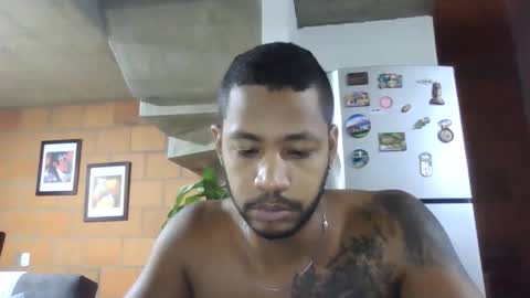 nano1206 online show from November 28, 2:31 pm