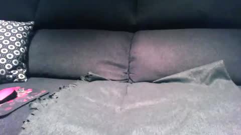 nano22968832 online show from January 15, 5:01 am