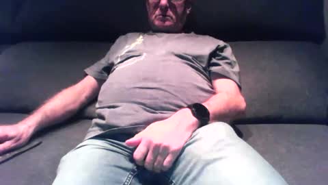 nano22968832 online show from April 2, 9:12 pm