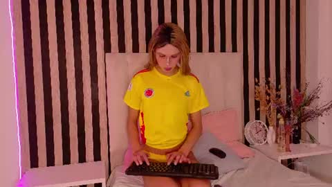 Snapshot of nano_kawaii chatting on July 3, 12:33 pm nano_kawaii online show from July 3, 12:33 pm