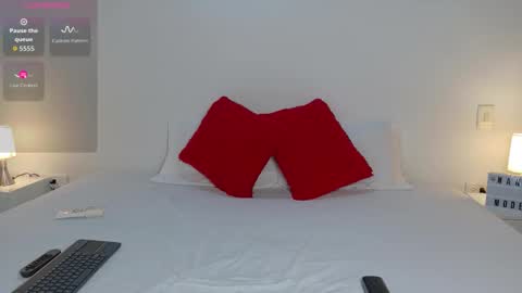 nany_model25 online show from October 8, 8:39 pm