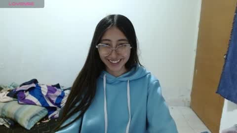 nanylux online show from April 23, 4:14 am