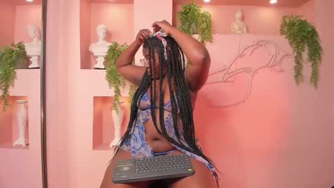 nanymoreno online show from October 11, 12:15 pm