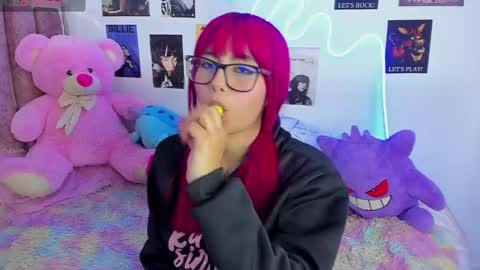 Naoko online show from April 26, 12:41 am