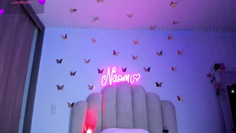 Snapshot of naomiasha_ chatting on November 25, 11:27 pm online show from November 25, 11:27 pm