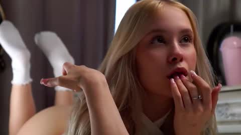 Angel online show from March 2, 7:15 am