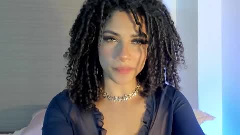 naomidawson online show from November 20, 11:48 pm