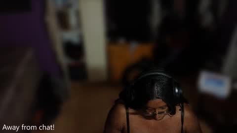 Naomi online show from September 23, 5:43 am