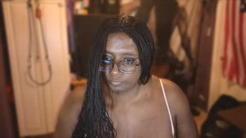 Naomi online show from November 19, 7:08 am