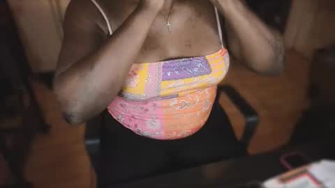 Naomi online show from November 20, 6:13 am