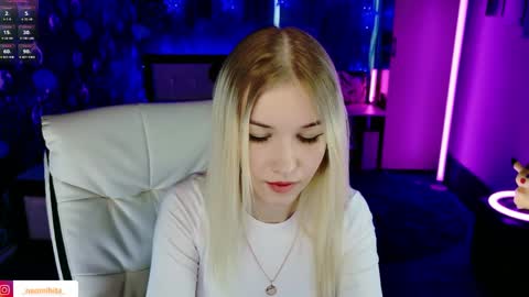 naomihita online show from March 29, 10:26 am