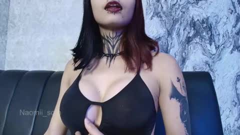 Snapshot of naomii_soto chatting on September 13, 7:46 pm Naomi online show from September 13, 7:46 pm