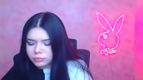 Naomi online show from December 17, 6:36 pm